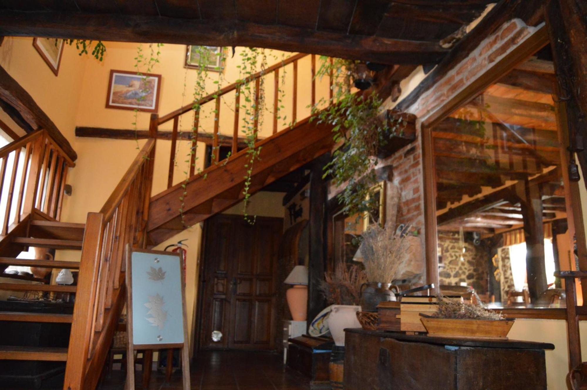 Casa Simon Guest House Cervera De Pisuerga Bagian luar foto