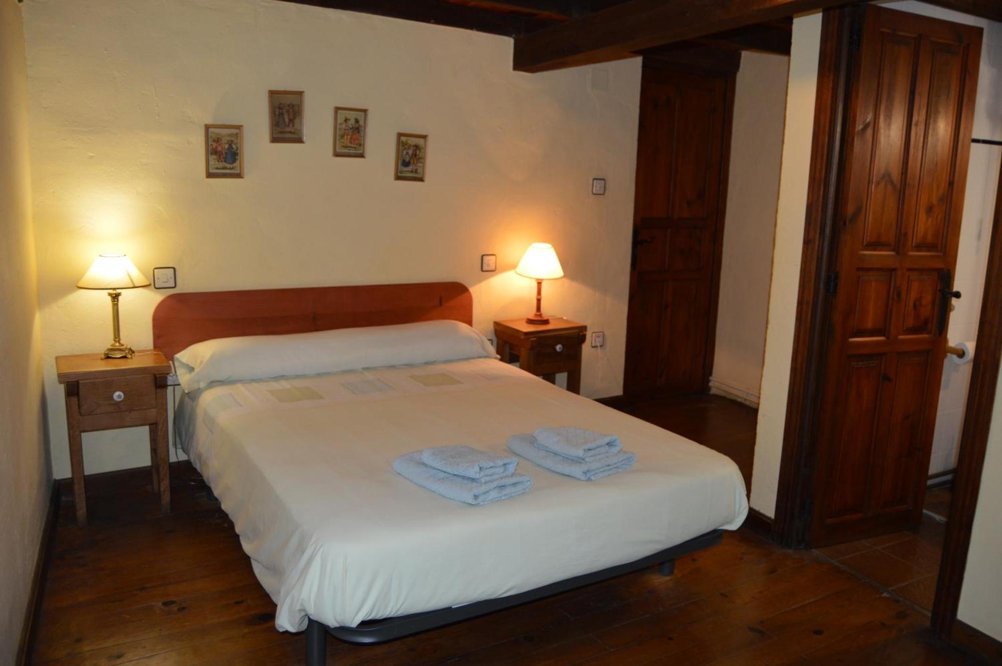 Casa Simon Guest House Cervera De Pisuerga Bagian luar foto