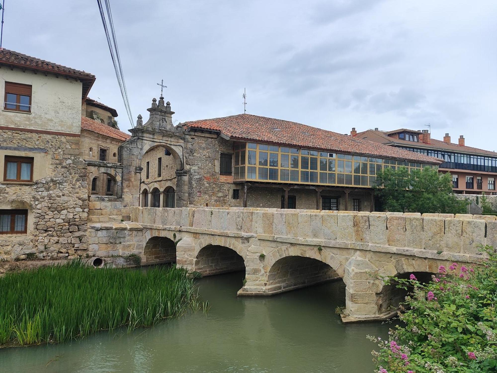 Casa Simon Guest House Cervera De Pisuerga Bagian luar foto