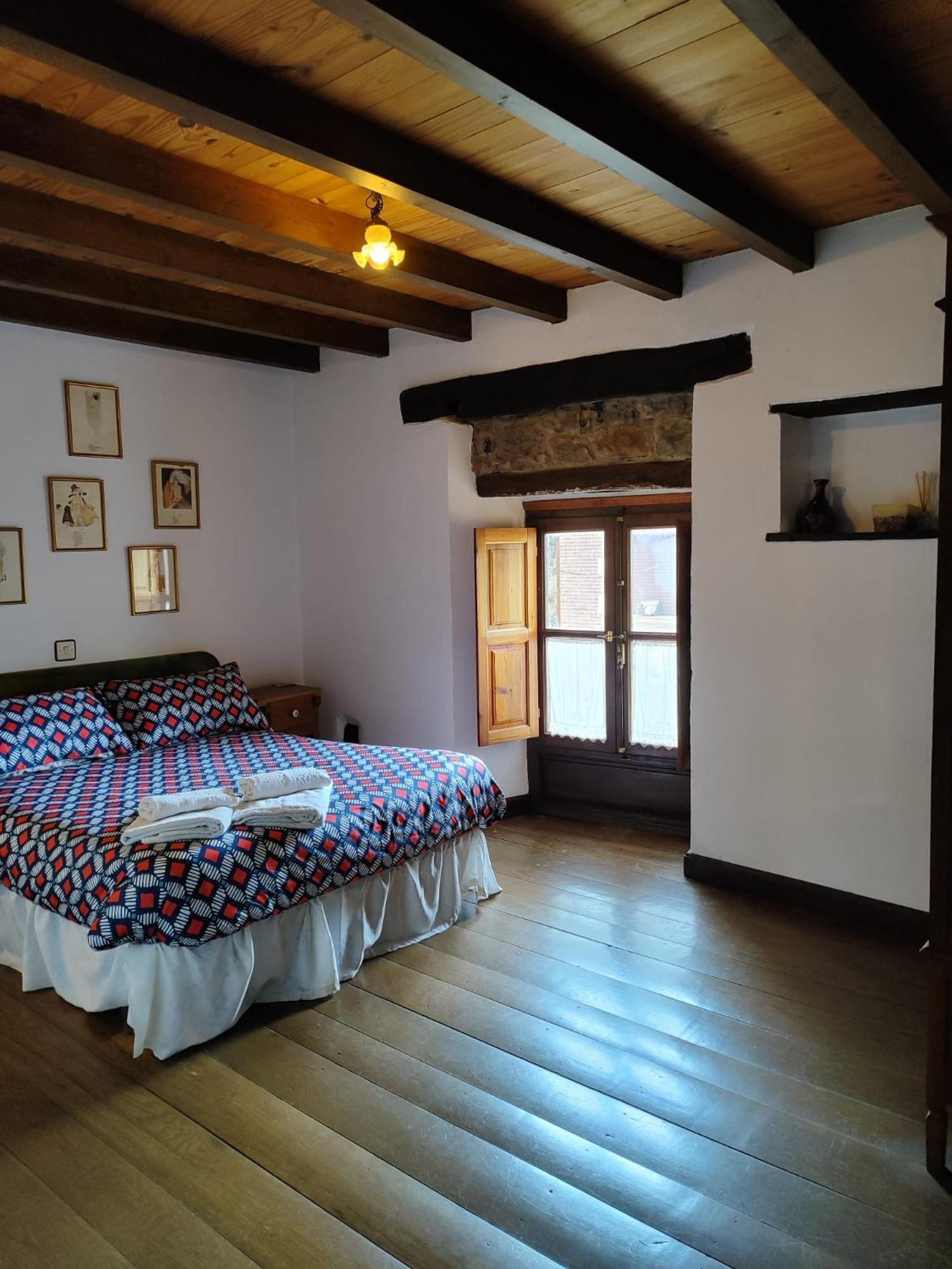 Casa Simon Guest House Cervera De Pisuerga Bagian luar foto