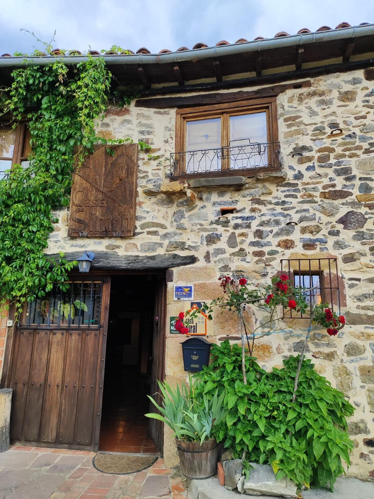 Casa Simon Guest House Cervera De Pisuerga Bagian luar foto