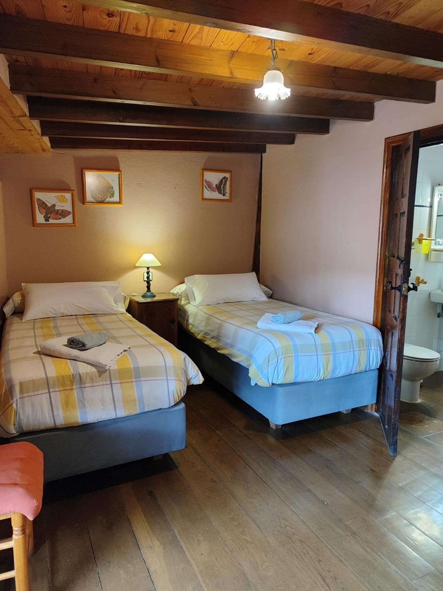 Casa Simon Guest House Cervera De Pisuerga Bagian luar foto